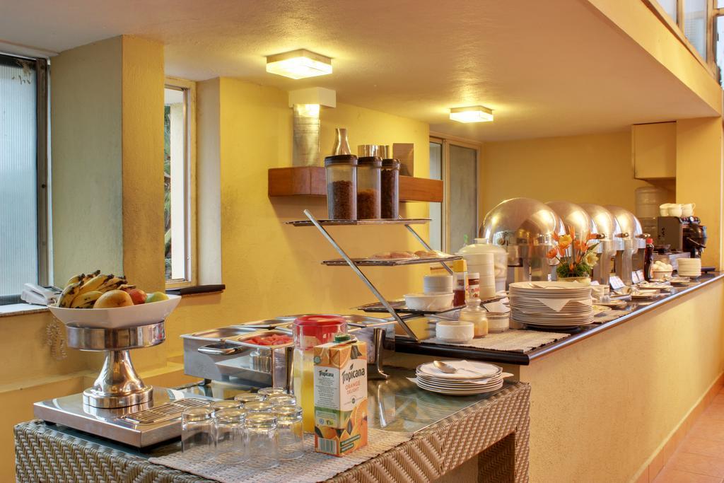 Justa Indiranagar Aparthotel Бангалор Екстериор снимка