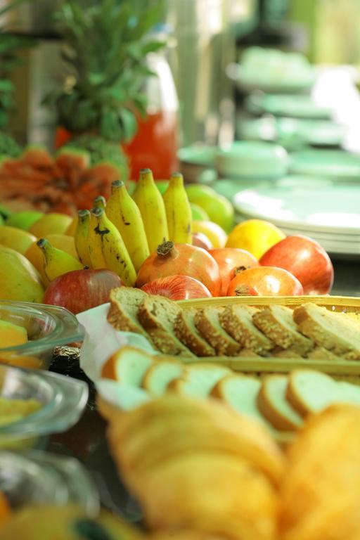 Justa Indiranagar Aparthotel Бангалор Екстериор снимка